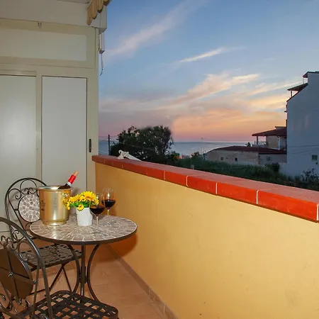 Sea Sunset Apartamento San Leone
